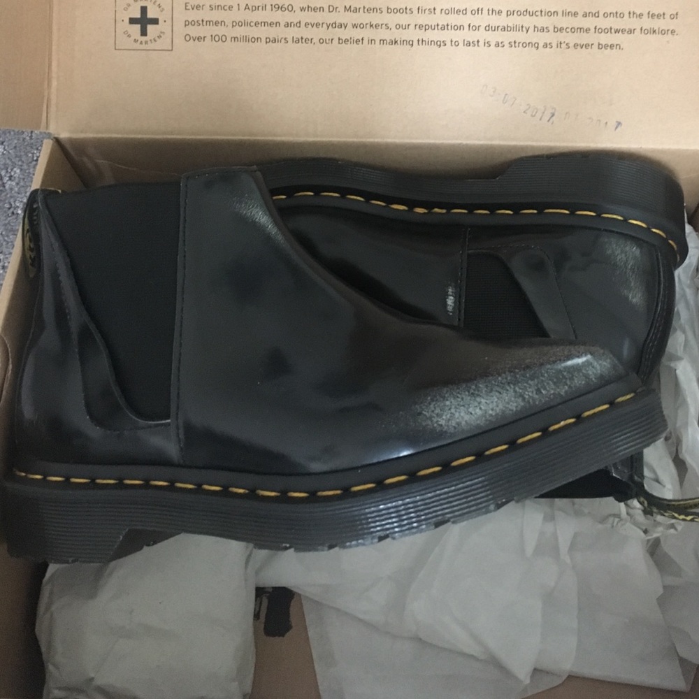 DR MARTENS Bianca Chelsea boots